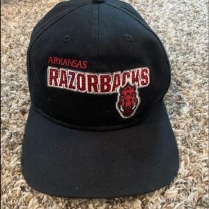 Razorbacks snap back hat